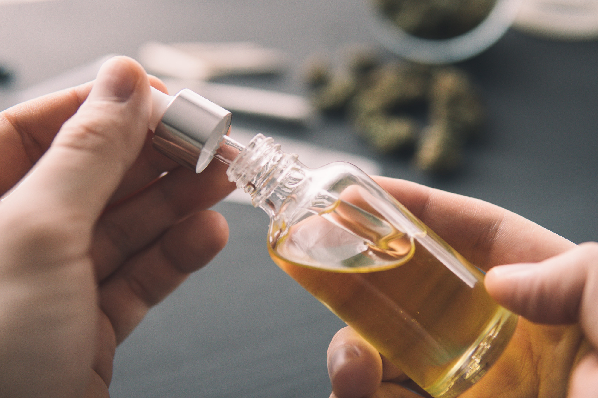 What Is the Best Time of Day to Take CBD Oil for Different Symptoms?
